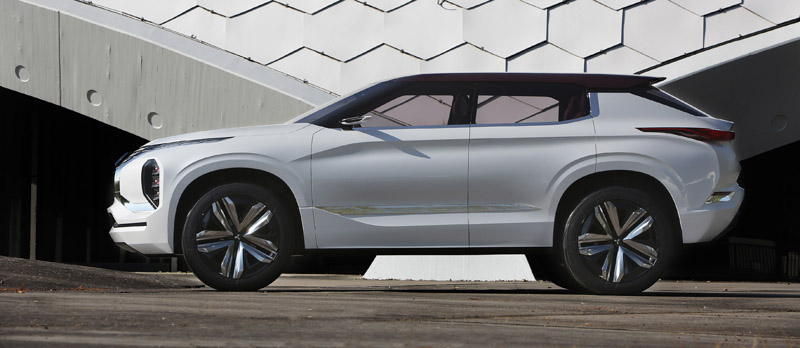 Mitsubishi Ground Tourer Plug-in-Hybrid Electric Concept 2016 